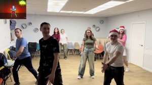 Elvis Presley - A Little Less Conversation - Just Dance - 12 встреч