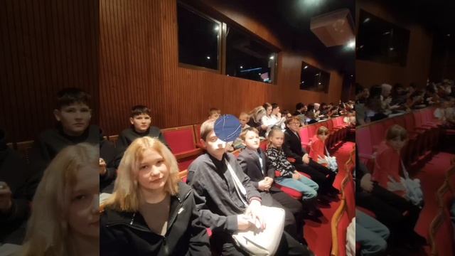 Музыкальный спектакль "Волшебник изумрудного города"