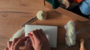 МАСТЕР-КЛАСС: смешной кролик из шерсти