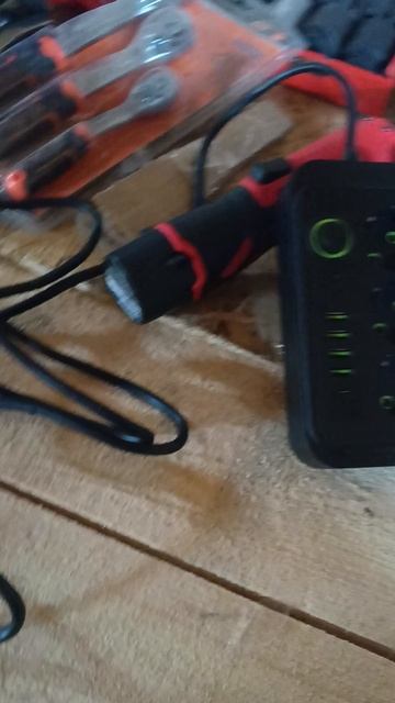 И как всегда с вами не красивый но зато честный обзор!!!https:wibes.ruclipsi-snova-ne-krasiviy-n