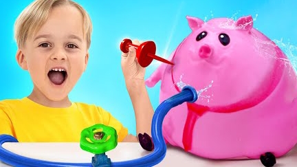 крутые научные эксперименты с надувными игрушками!!!