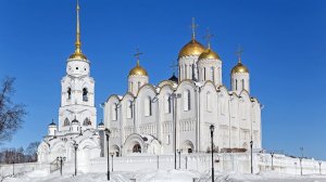 Андрей Рублев писал иконы в своем стиле, как никто до него и после никто не делал.