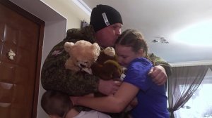 С фронта на праздник: семейные истории, которые начались с известия об отпуске