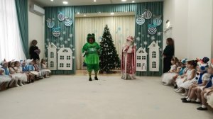 10 группа "Новый год стучится в двери"