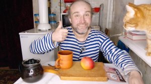 завтрак с Рыжулей. замученные продавцы в магазинах. мукбанг. обжор. еда на камеру. диета. шизофрения