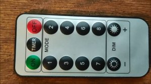 Программируемая разноцветнвя гирлянда с дистанционным управлением.