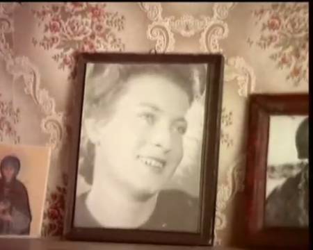 НЕ ПРОДАВАЙТЕ РОДИТЕЛЬСКИЙ ДОМ смотреть онлайн