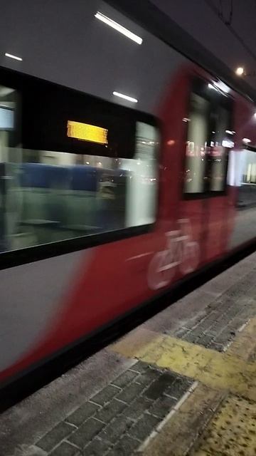 ласточка прибывает на станцию автозаводская смотреть онлайн