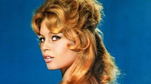 Не стало иконы французского кино Брижит Бардо