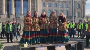 Вокальная группа "Белое Злато" - Концерт в Берлине у стен Рейхстага
