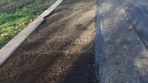 28,29 ноября 2025г.Небольшой перерыв в стройке. Занимаюсь огородом.