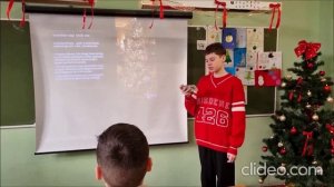 Ученики 8кл.З и 9кл.К рассказывают об истории Рождественских и новогодних украшений