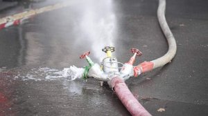 Пожарные локализовали пожар в Сочи на площади 1 тыс. кв. м