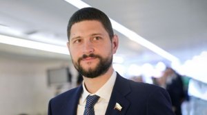 Сенатор Волошин: Киев публиковал фейки про театр в Мариуполе с помощью британцев