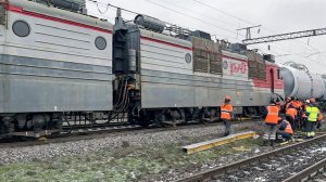 В Ростовской области задержали 25 поездов после ЧП с локомотивом.