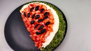 Яркий, сочный и необычный Салат АРБУЗНАЯ Долька!Настоящее украшение для вашего стола!