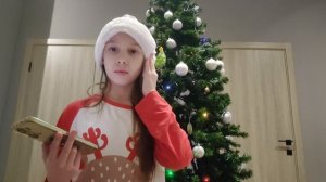 звоним настоящему деду морозу.