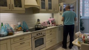 Влог НОВОГОДНИЕ ПОКУПКИ ПРОДУКТОВ НЕ ПРЕКРАЩАЮТСЯ! #мамаотличника #новыйгод