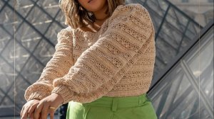 Бежевая блузка крючком