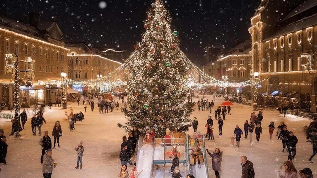 Dmitrytop — новогодняя песня (2025-2026). Премьера клипа смотреть онлайн