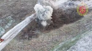 Голливуд отдыхает: российский штурмовик уничтожил блиндаж ВСУ противотанковой миной и сбил дрон ВСУ