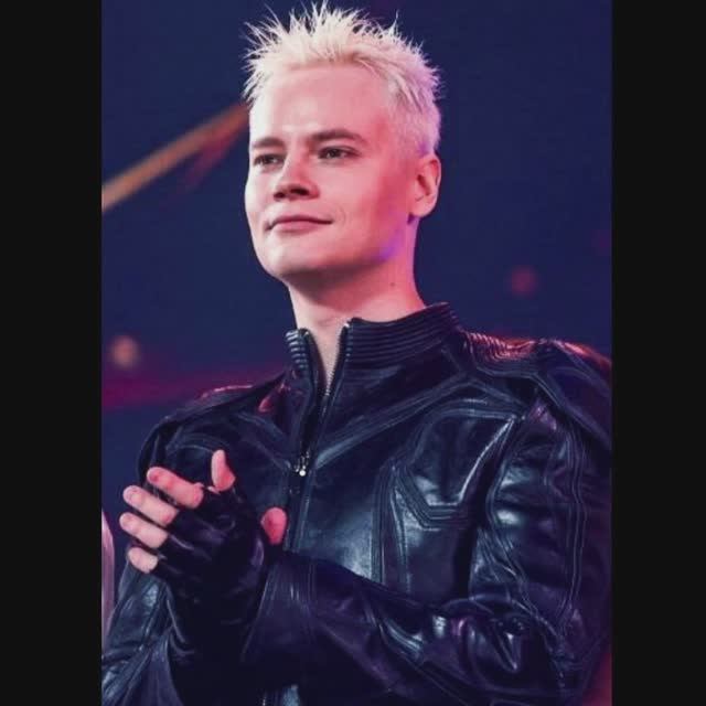 Провожаем с Благодарностью этот год... Оставив на память Яркие моменты... (2ч)... смотреть онлайн