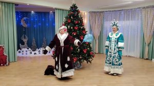 Новогодняя сказка с Дунькой-Колдунькой в группе "Улыбка"