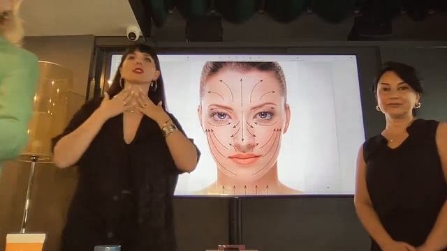 МАСТЕР-КЛАСС ПО КОСМЕТИКЕ. Перевод на турецкий язык.