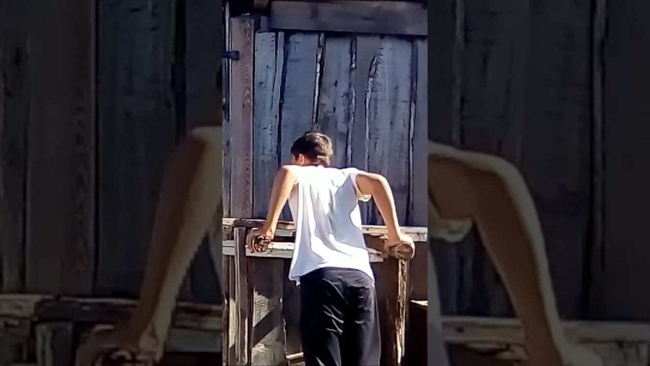 Strict dips смотреть онлайн