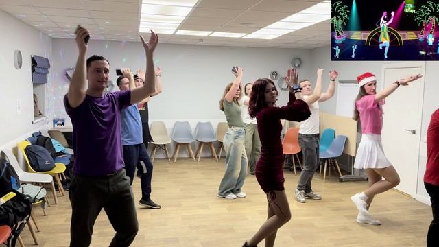 Cola Song by INNA Ft. J Balvin - Just Dance - 12 встреча — сделано в Clipchamp