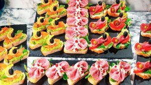 3 РЕЦЕПТА ЗАКУСОК НА ПРАЗДНИЧНЫЙ СТОЛ всего за 5 минут! Простые идеи оригинальных закусок!