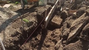 6-8 октября 2025г.Завершила опалубку. Копаю фундамент.