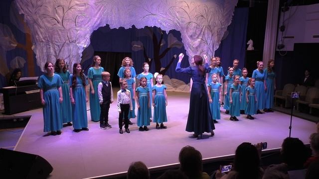 2025-12-27_Эвридика-Новогодний_04_БелыйСнег