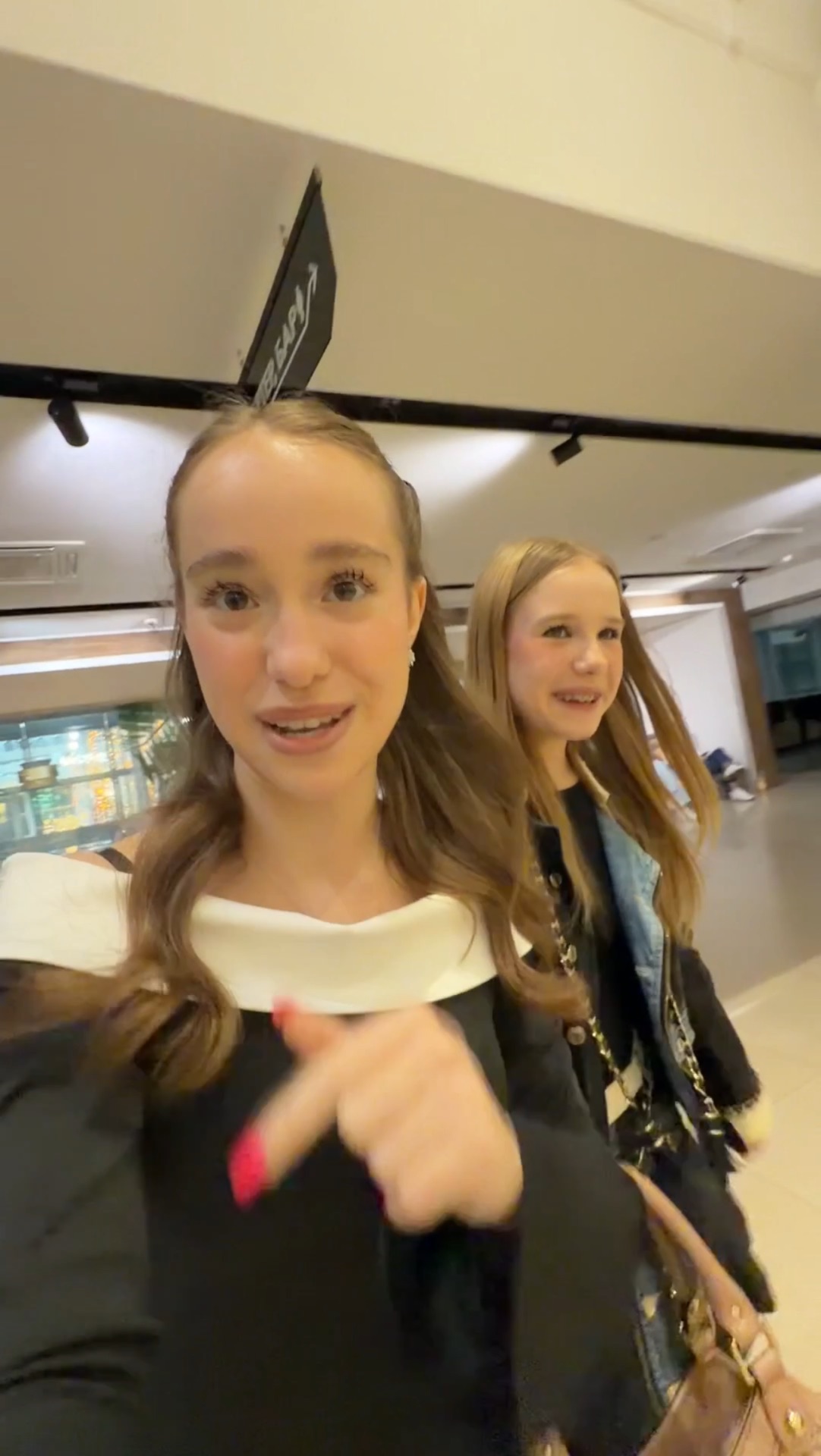 ✨ мини-обзор ✨ с эксклюзивного показа «Чебурашка 2»: часть 1 смотреть онлайн