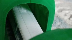 Скоростной поезд в тоннеле.