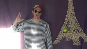 Серёга Исупов-"Ля Франсе"(Песня)