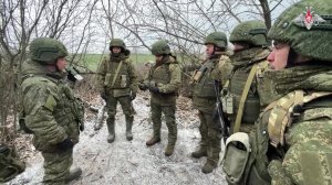 📱 Военнослужащие 68-го армейского корпуса группировки войск «Центр» проводят тренировки по связи...