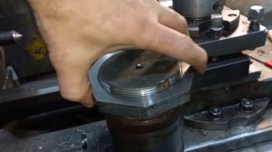 Восстанавливаю резьбу. Новогоднее настроение