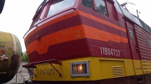 чс4т со стареньким паравозом.