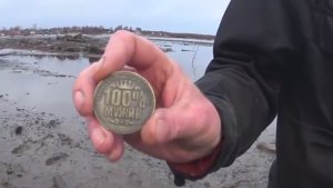 Взял Рыжего Лёху на рыбалку!ПОЛНАЯ СЕТЬ СИГОВ КОРЮШКИ СЁМГИ Рыжий угарает.