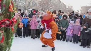 Дворовые елки 27 декабря 2025 Южноуральск  27.12