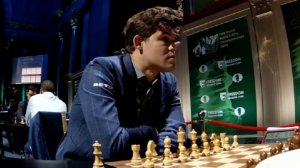 Шахматиста Карлсена не оштрафуют за инцидент с оператором