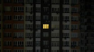 ТАСС: несколько районов Киева остались без воды и отопления