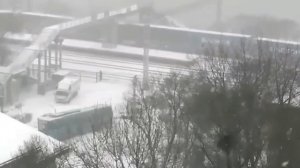 Безумные случаи на ледяной дороге