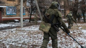 Герасимов отметил помощь КНДР в разминировании Курской области