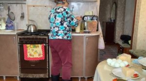 Зимний салат, прослойками.