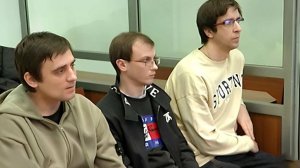 Трое нижегородцев залили перцовым баллончиком и обстреляли школьников