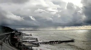 Тыловая конвекция над штормовым Черным морем у города Сочи 29.12.2025