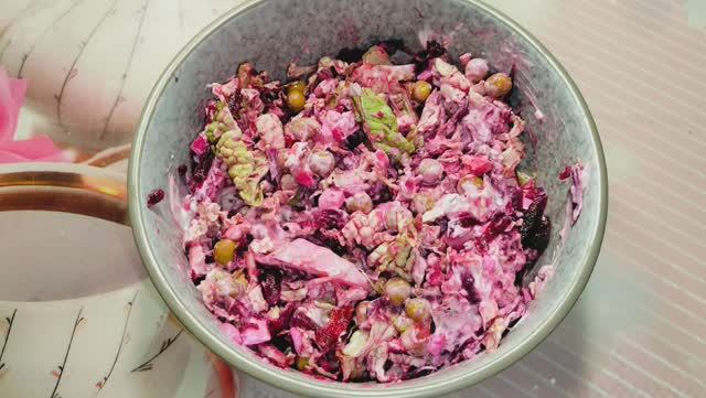 Правильное питание. Свекольный салат смотреть онлайн