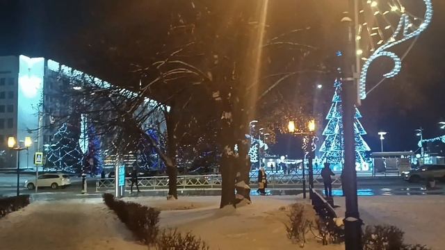 НУ НАДО ЖЕ КАКАЯ ШИКАРНАЯ ПЕСНЯ.... **А НЕБЕ ТОЖЕ НОВЫЙ ГОД**ПОСЛУШАЙТЕ.НЕ ЗАБЫВАЙТЕ СВОИХ БЛИЗКИХ. смотреть онлайн